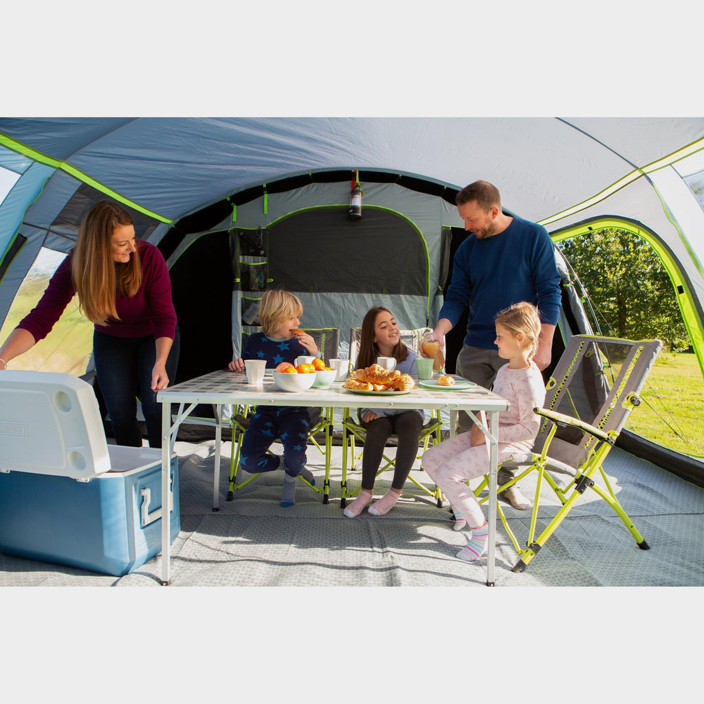 Refurbished Meadowood 6 Person Large Tent with Blackout Bedrooms