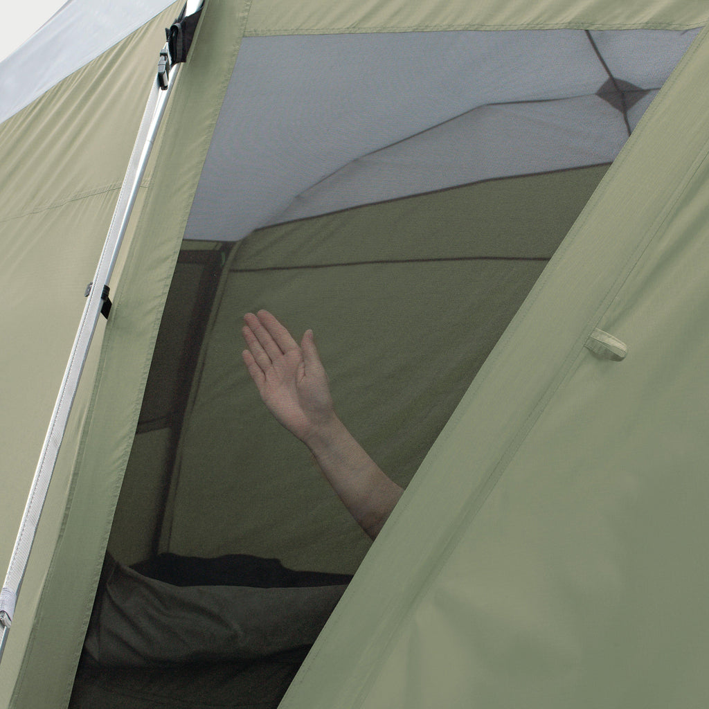 Woodcrest Drive Away Awning