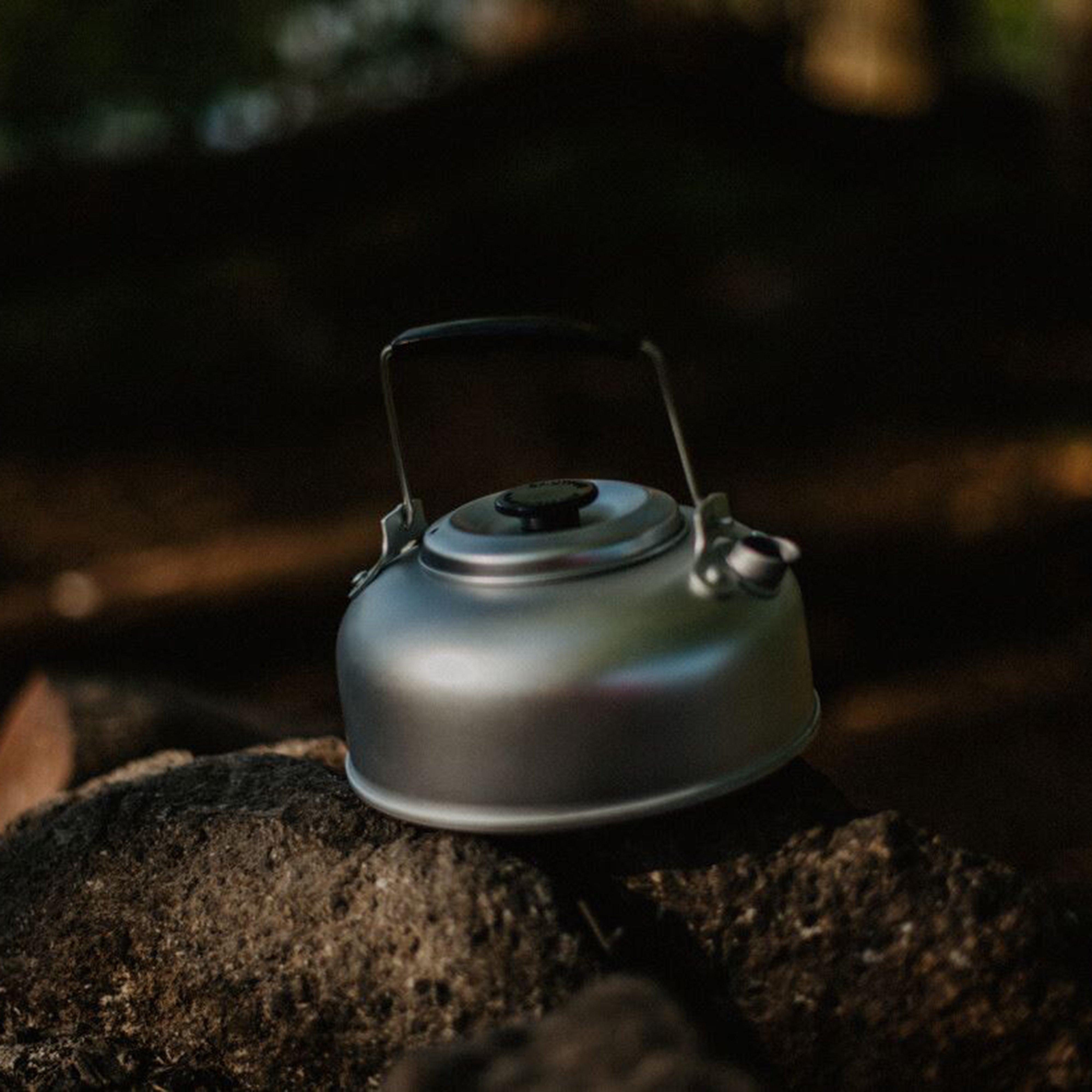 Compact Kettle 0.9L
