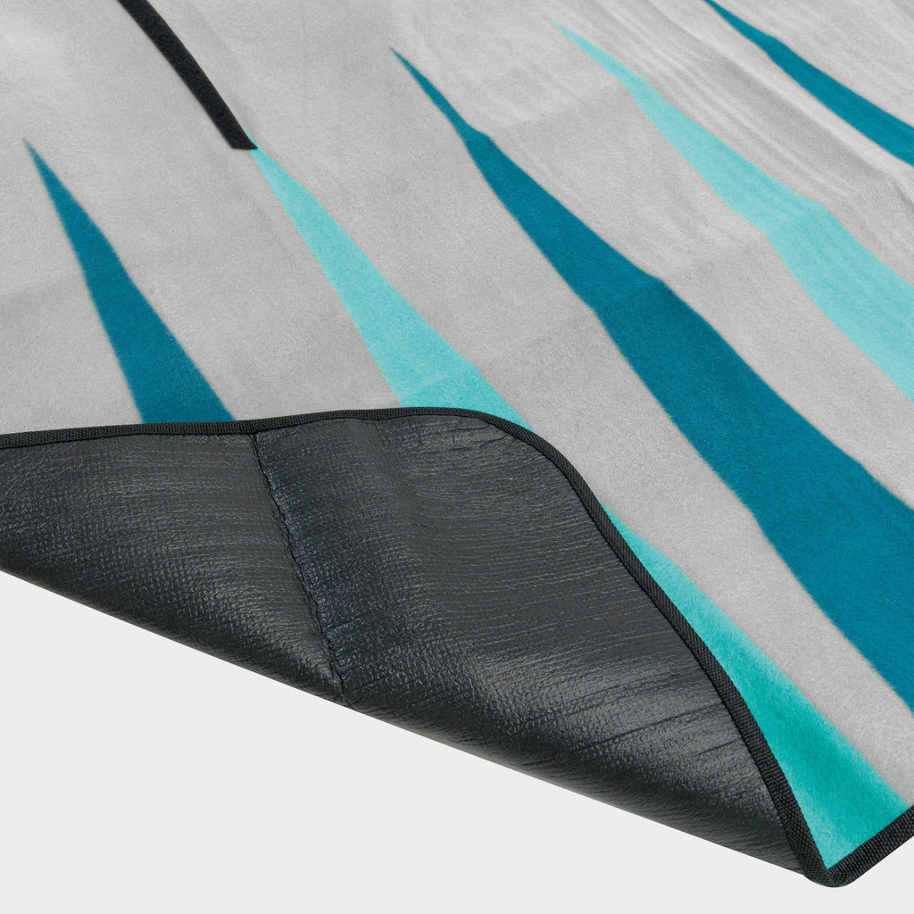Back Gammon Picnic Rug