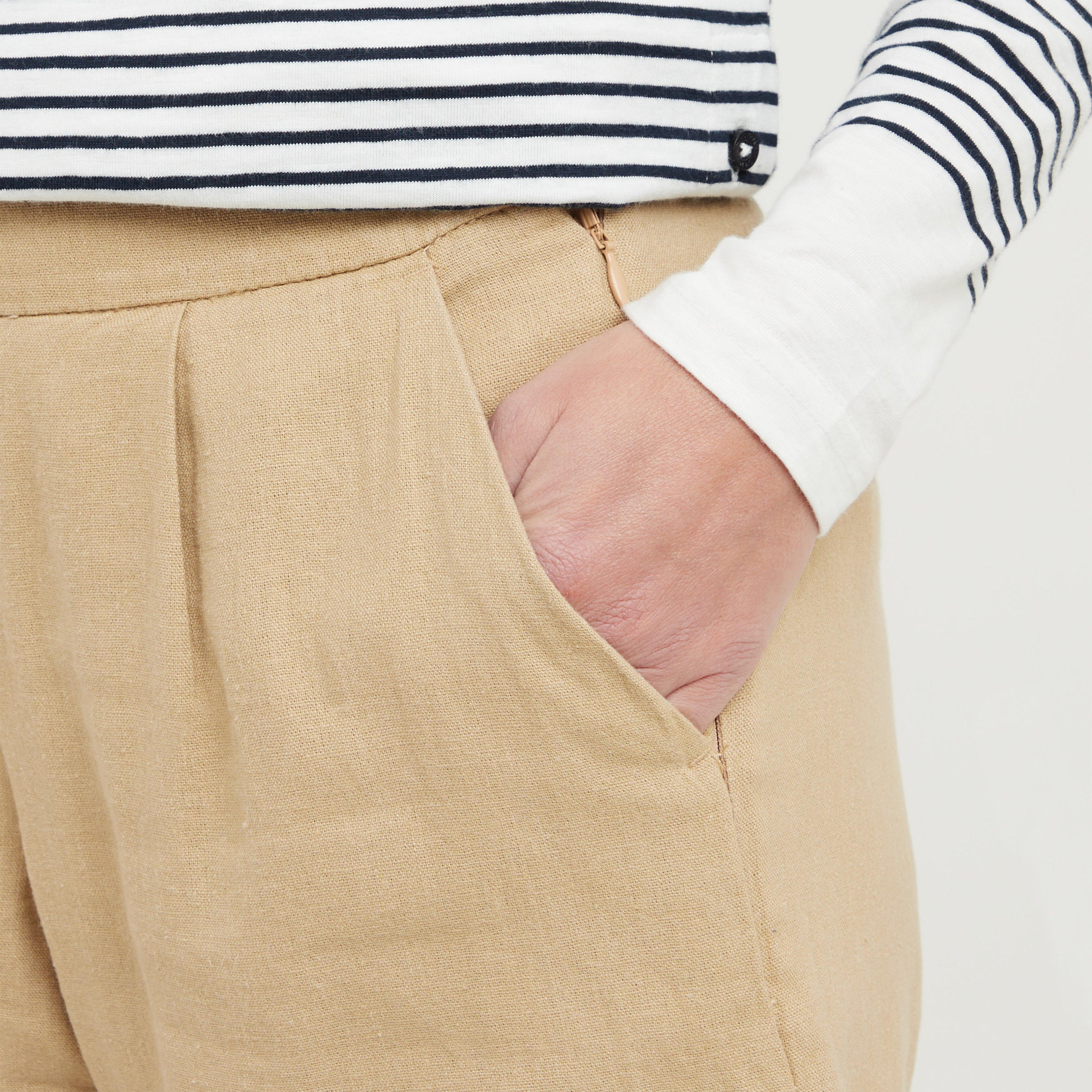 Women’s Linen Blend Shorts