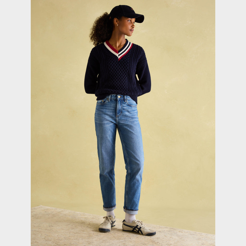 Womens Slim Straight Jeans