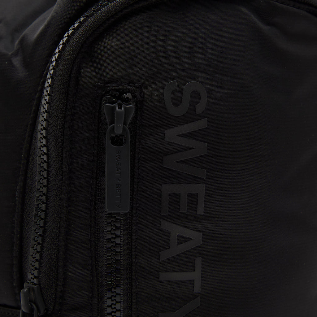 Motion Sling Bag