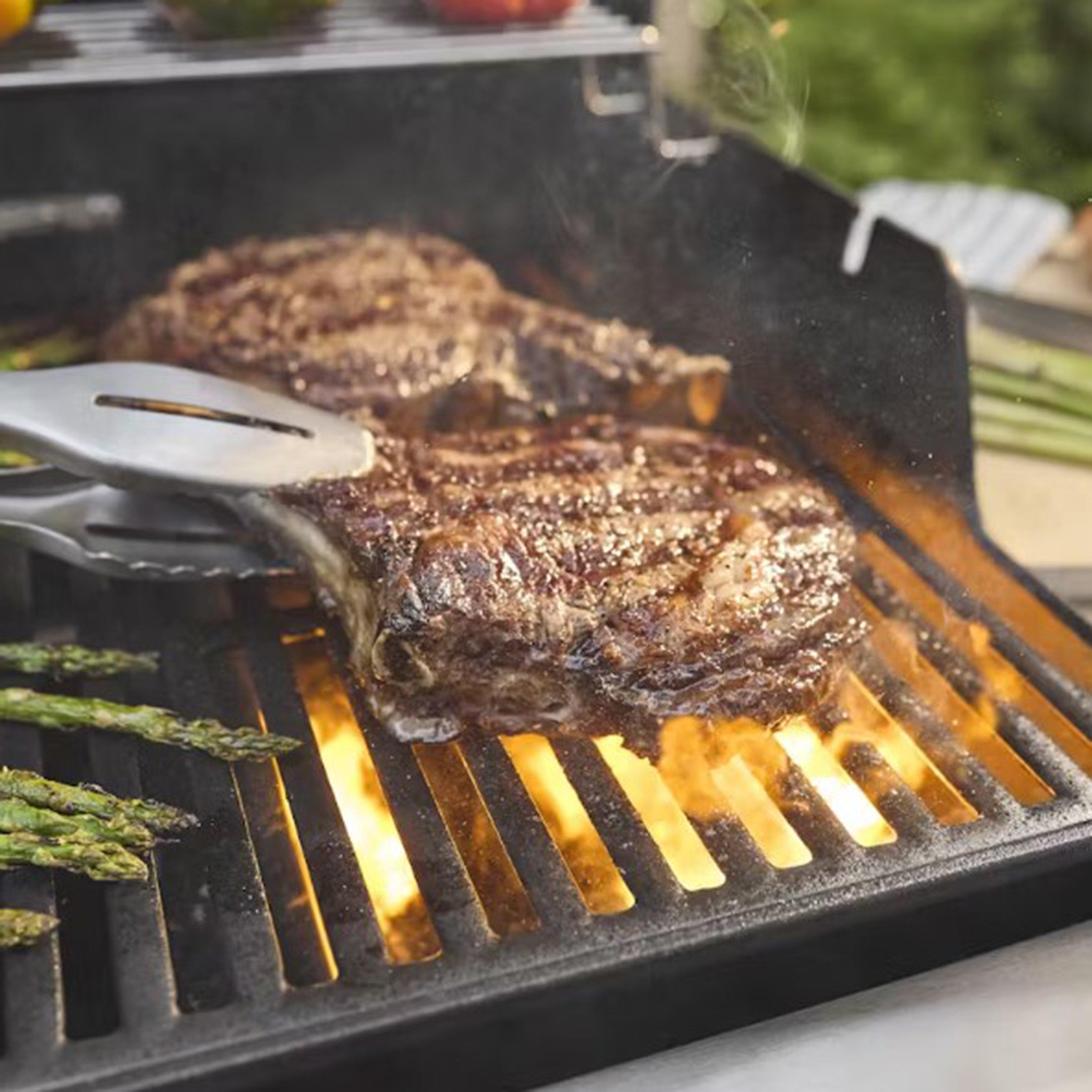 Spirit® E-335 Gas Barbecue