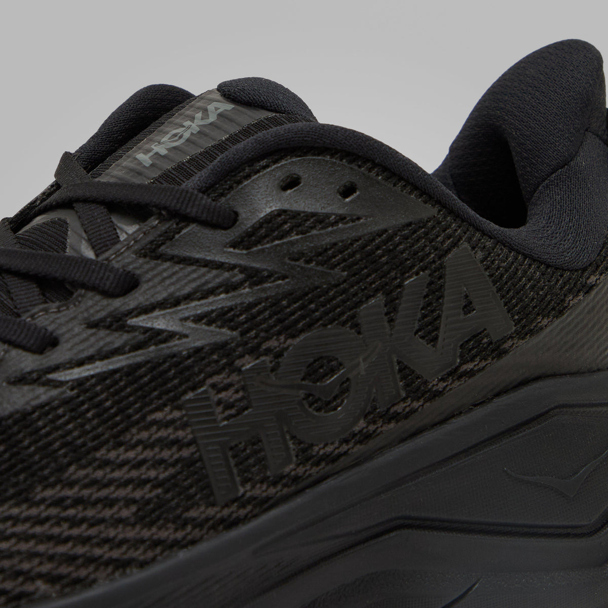 Men's Challenger 8 GORE-TEX® Trail Running Shoes
