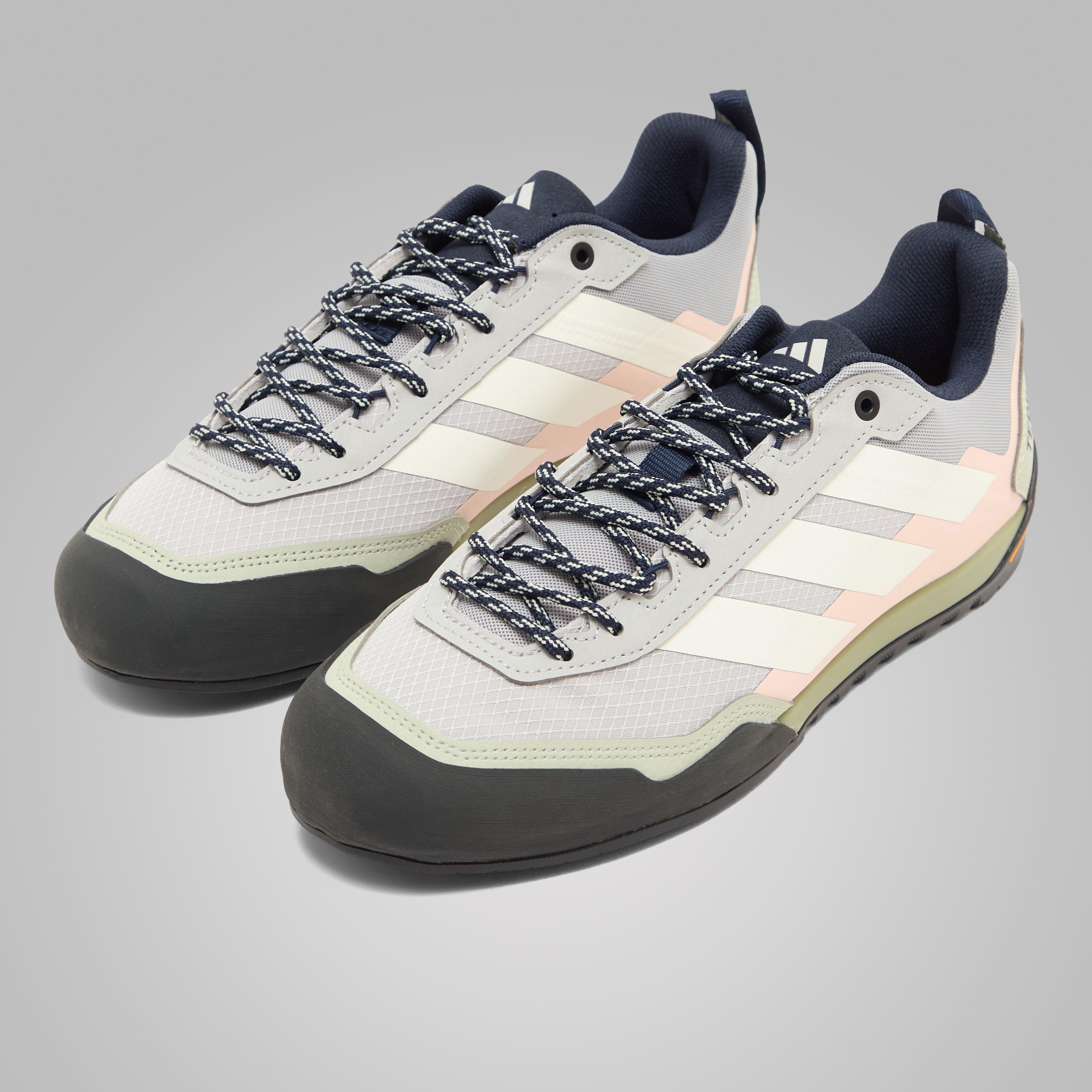 Women's Skychaser Solo Approach Shoes