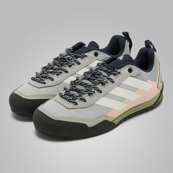 Women's Skychaser Solo Approach Shoes