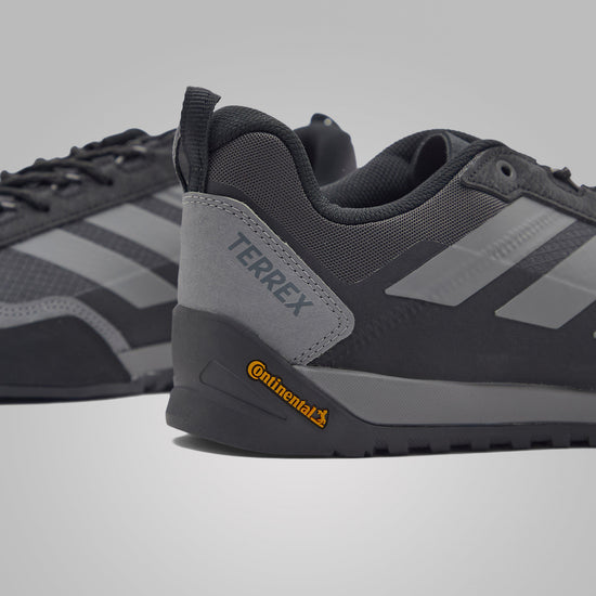 Terrex Skychaser Solo Approach Shoes