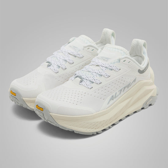 Women’s Olympus 6 Trail Running Shoes