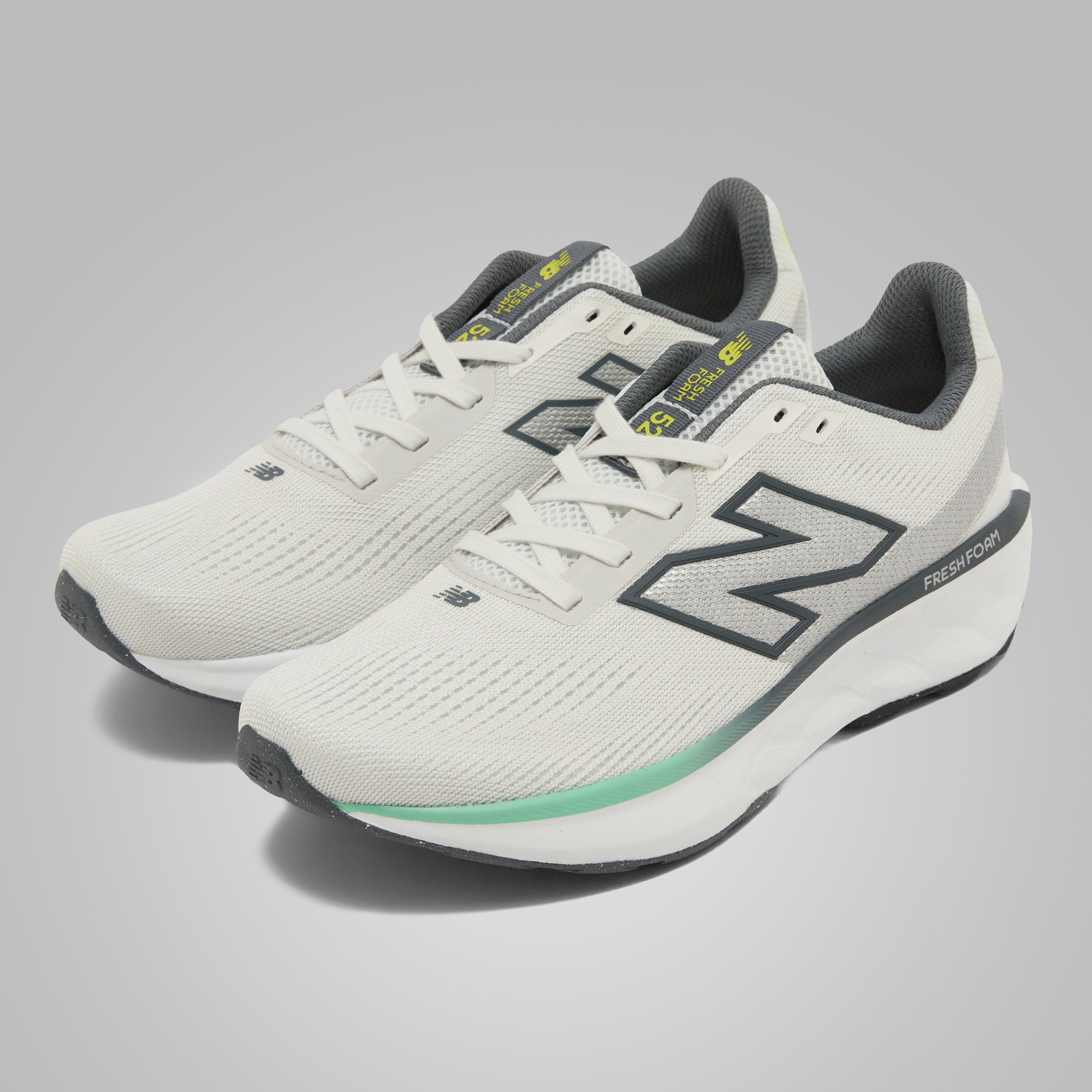 Men's Fresh Foam 520 V9 Running Shoes