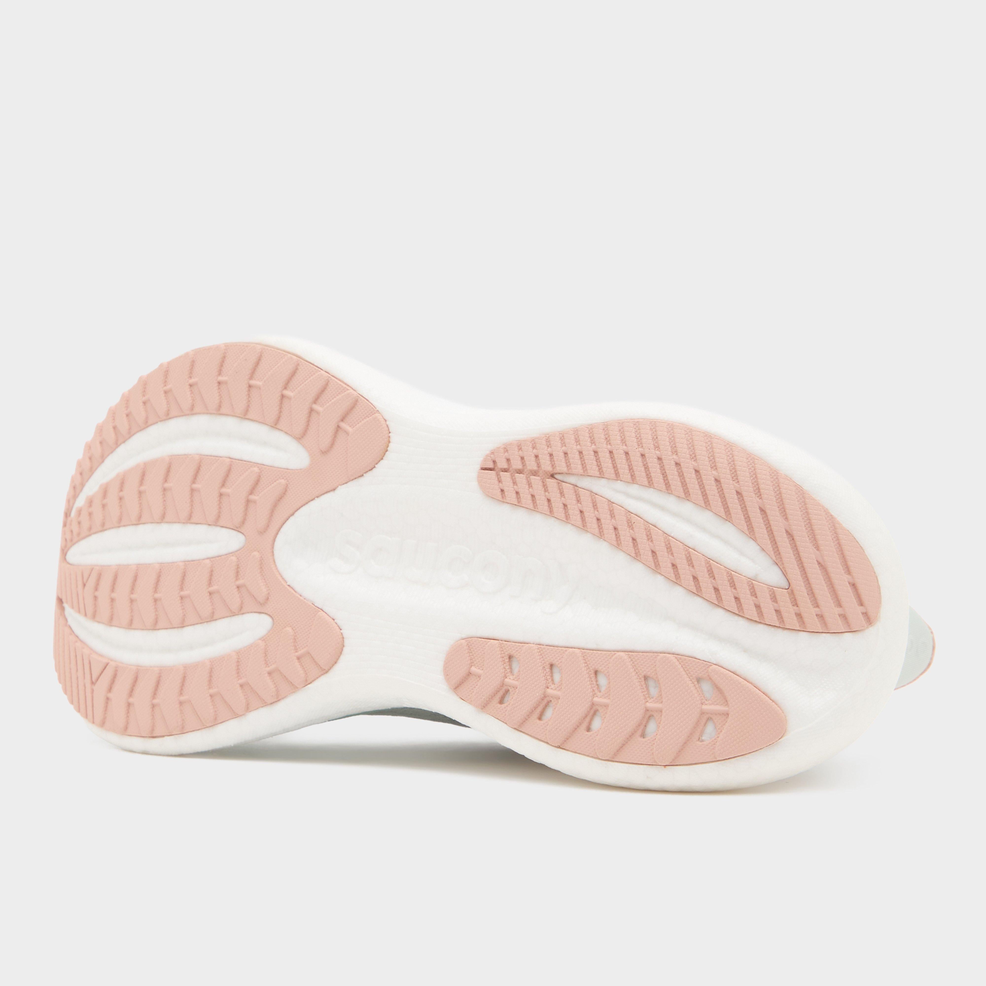 Women’s Triumph 23 Running Shoe