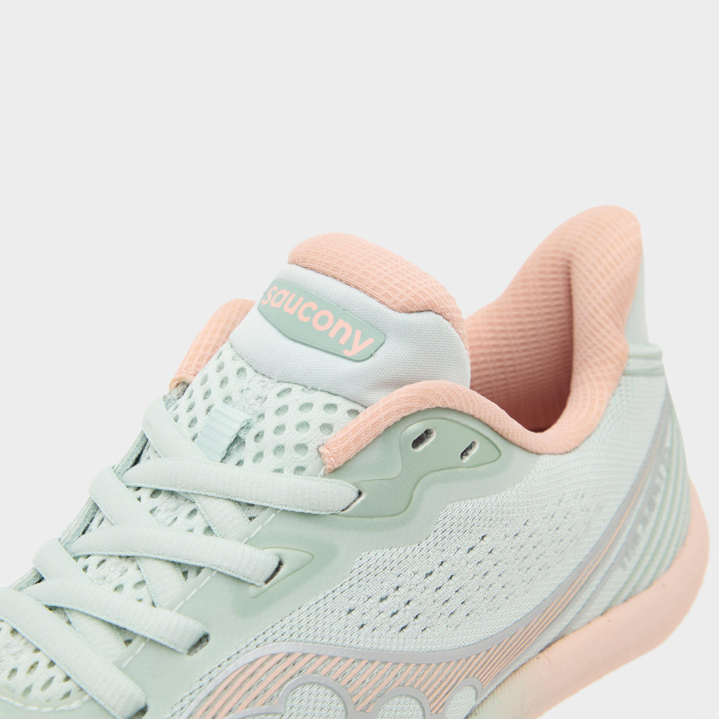 Women’s Triumph 23 Running Shoe