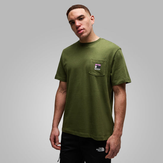 Men’s Mountain Logo Relaxed Graphic T Shirt