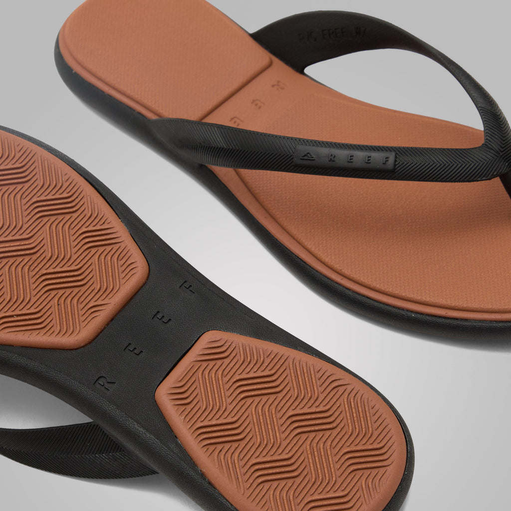 Women’s Water Willow Malibu – Black/Tan