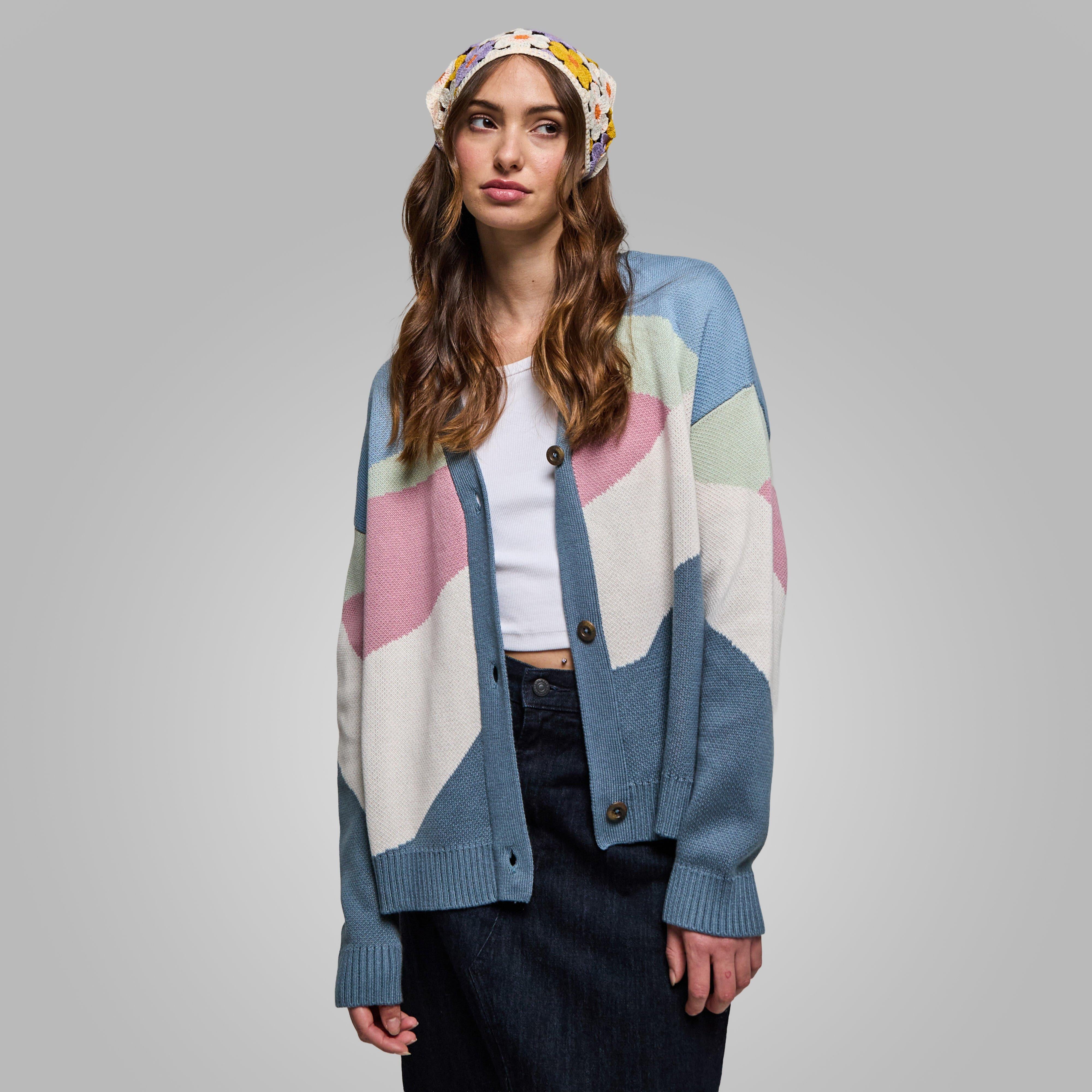 Women's Scenic Knitted Cardigan