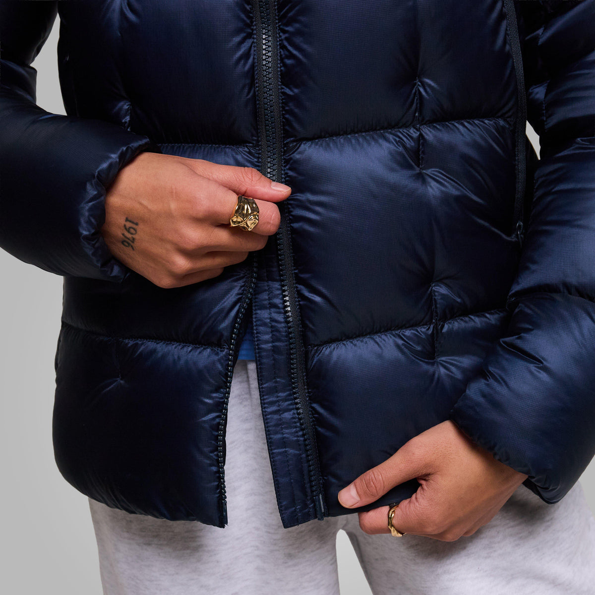 Apex 900 Hoodie