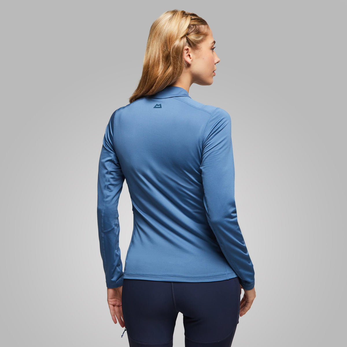 Women's Cerrig Long Sleeve Zip Fleece