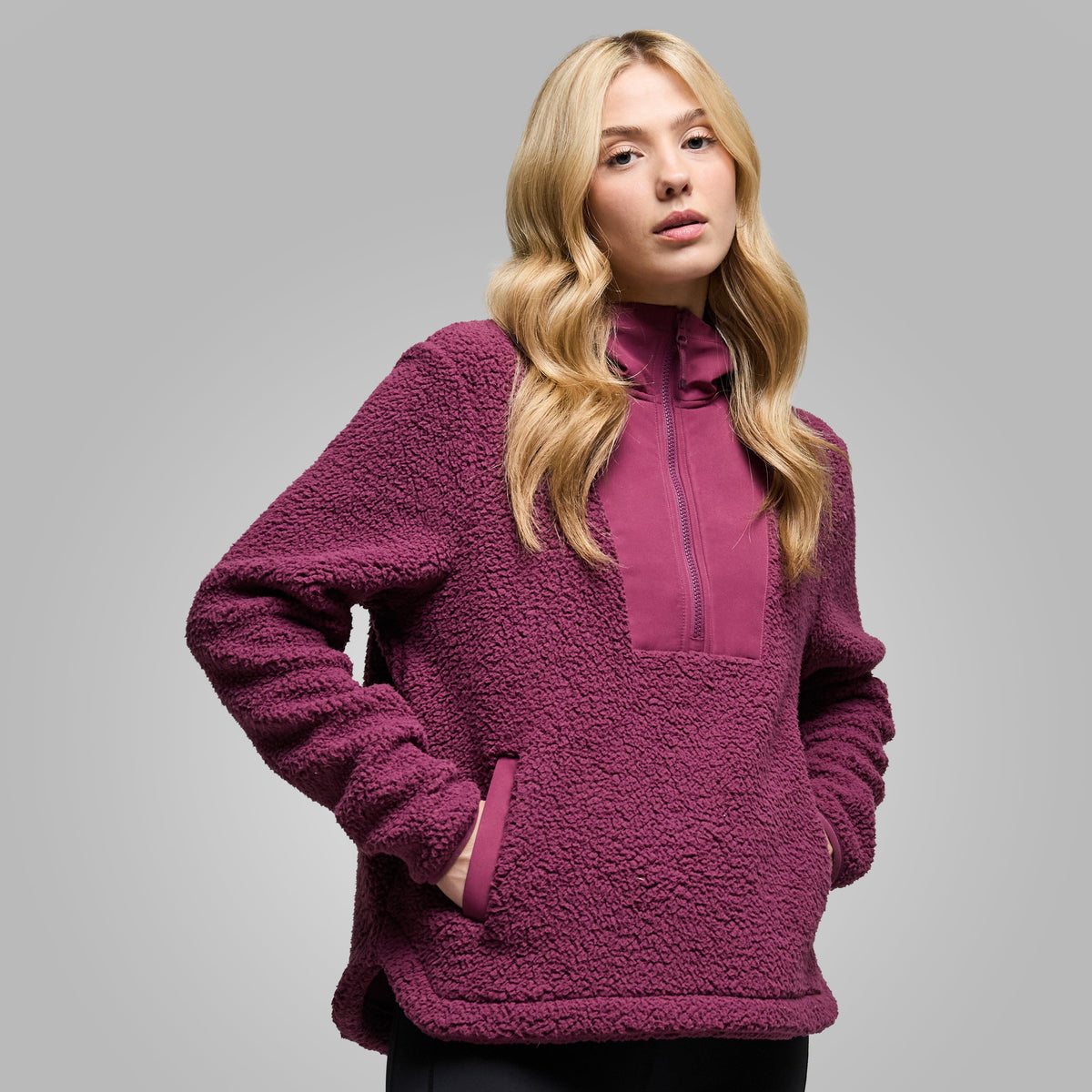 Women's Outlook Hooded Jacket