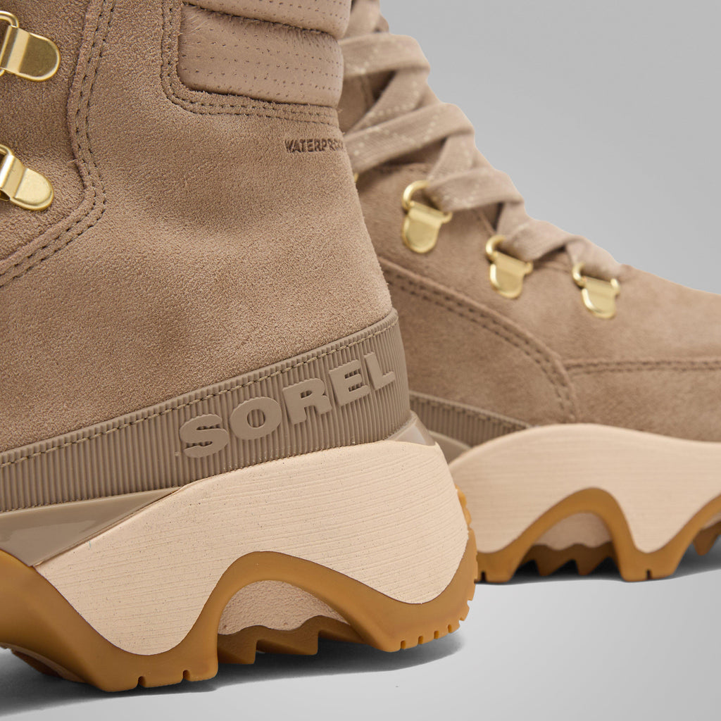 Women's KINETIC™ Ember Sneaker