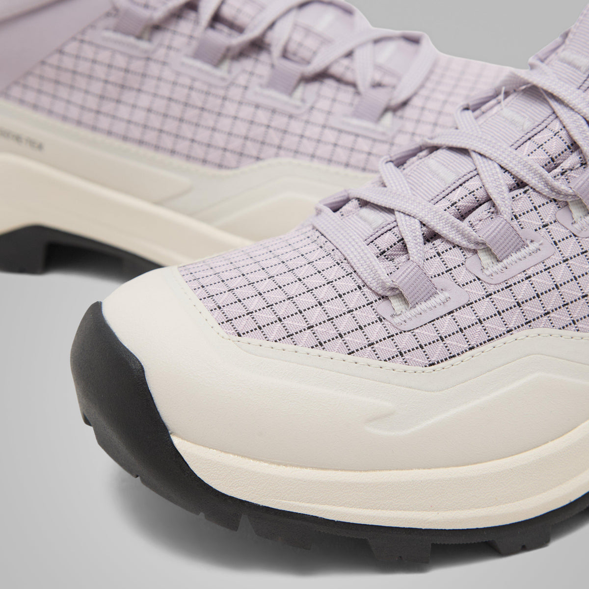 Women’s Sertig III Mid GTX Walking Shoes