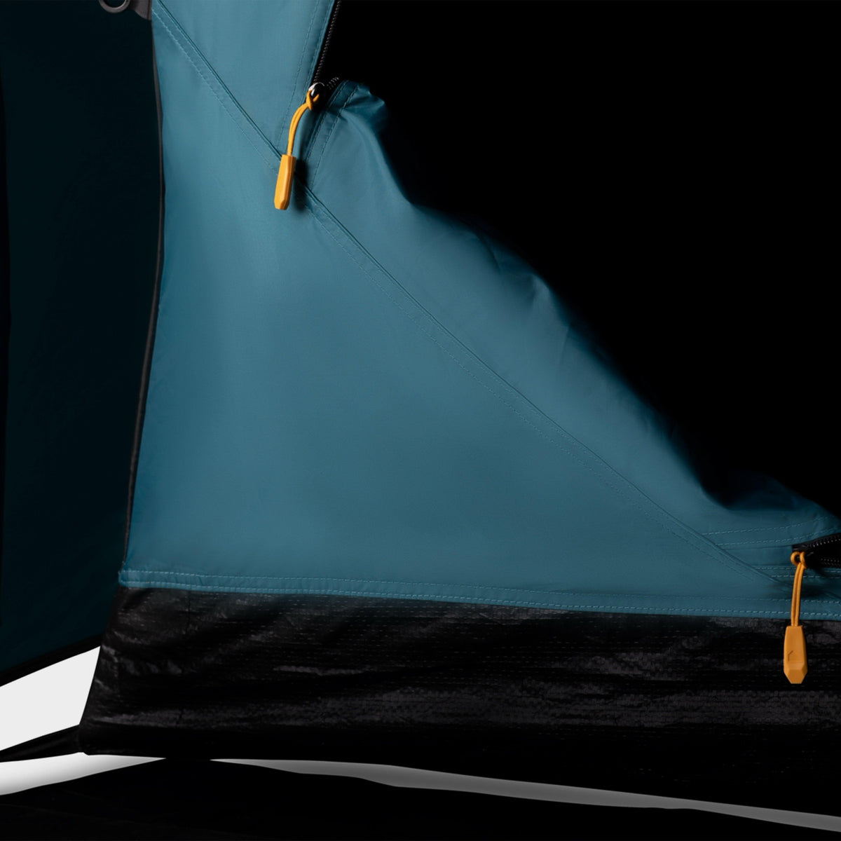 Refurished Mossborn 3 Person Tent